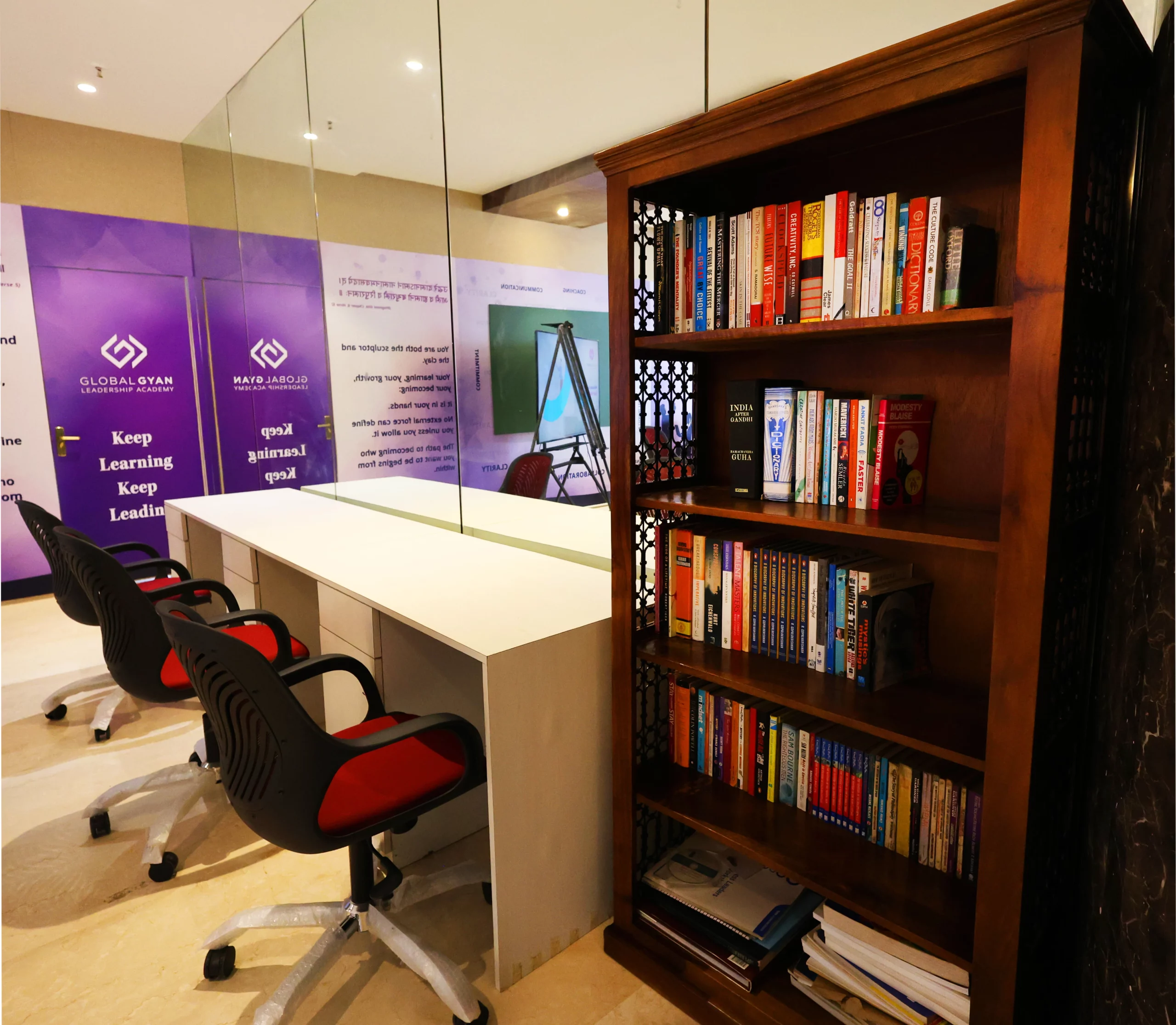 Gyan Studio 9